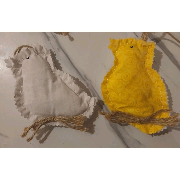 Christmas Ornaments  Handmade Gift  Primitive Colorful Cottage Chick - Set of 4 - Picture 3 of 3